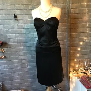 Nicole Miller strapless silk mermaid hem dress